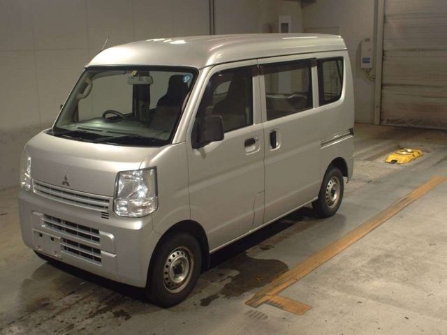 3720 Mitsubishi Minicab van DS17V 2015 г. (TAA Kyushu)